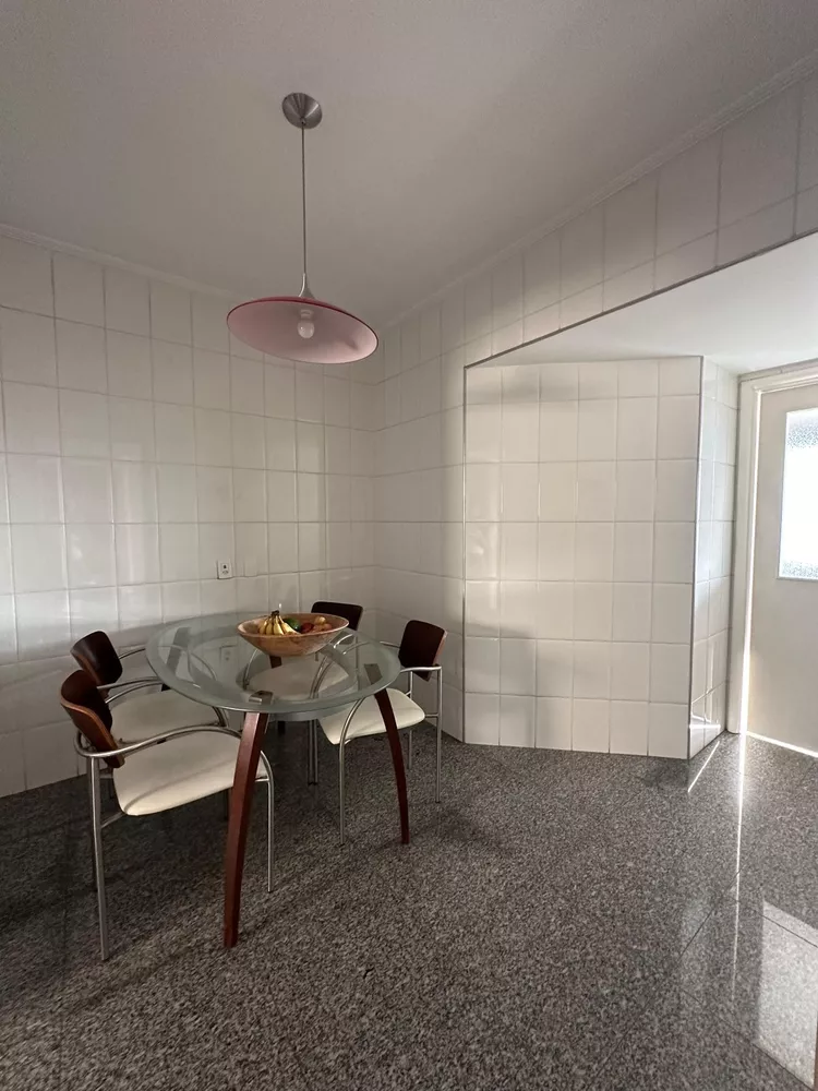 Apartamento, 4 quartos, 205 m² - Foto 1