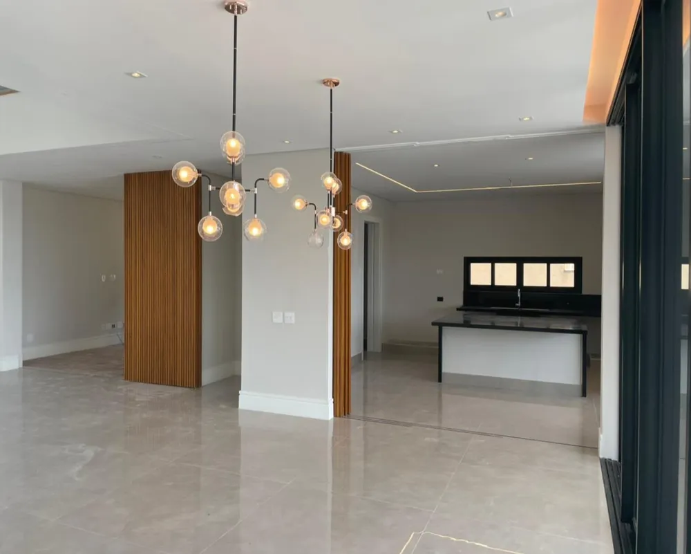 Casa, 4 quartos, 555 m² - Foto 1