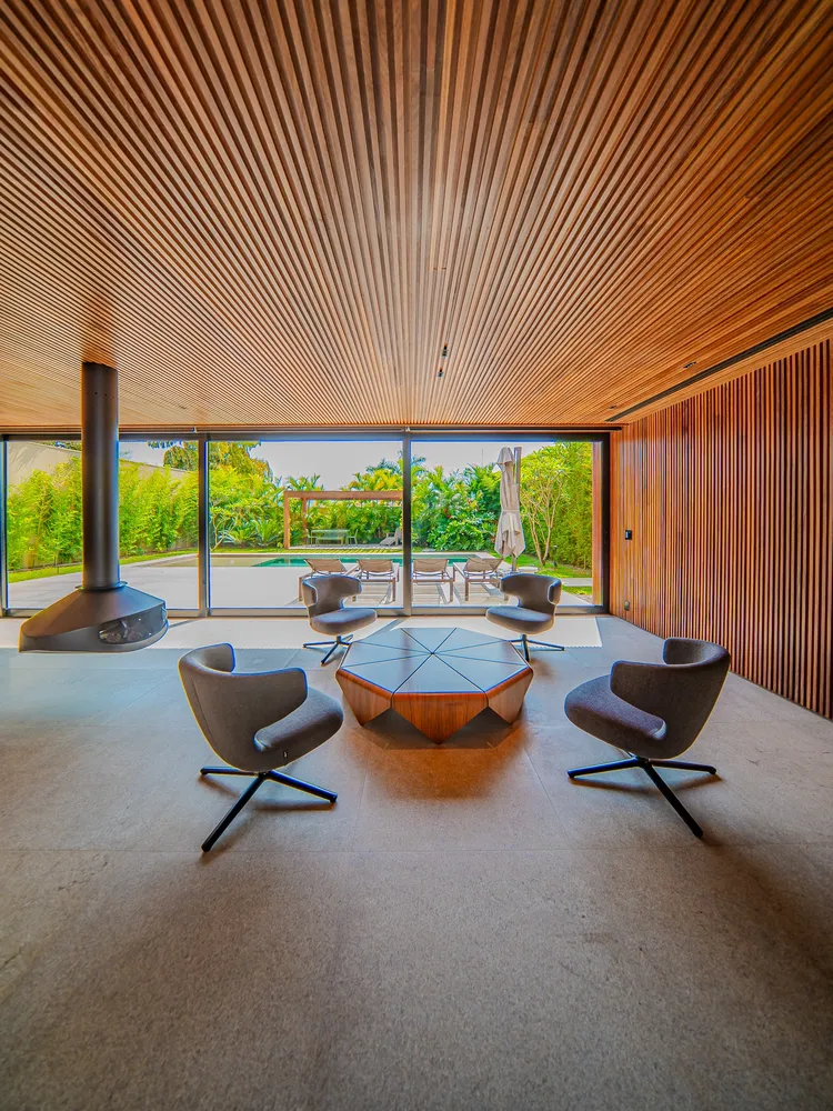 Casa, 4 quartos, 615 m² - Foto 4