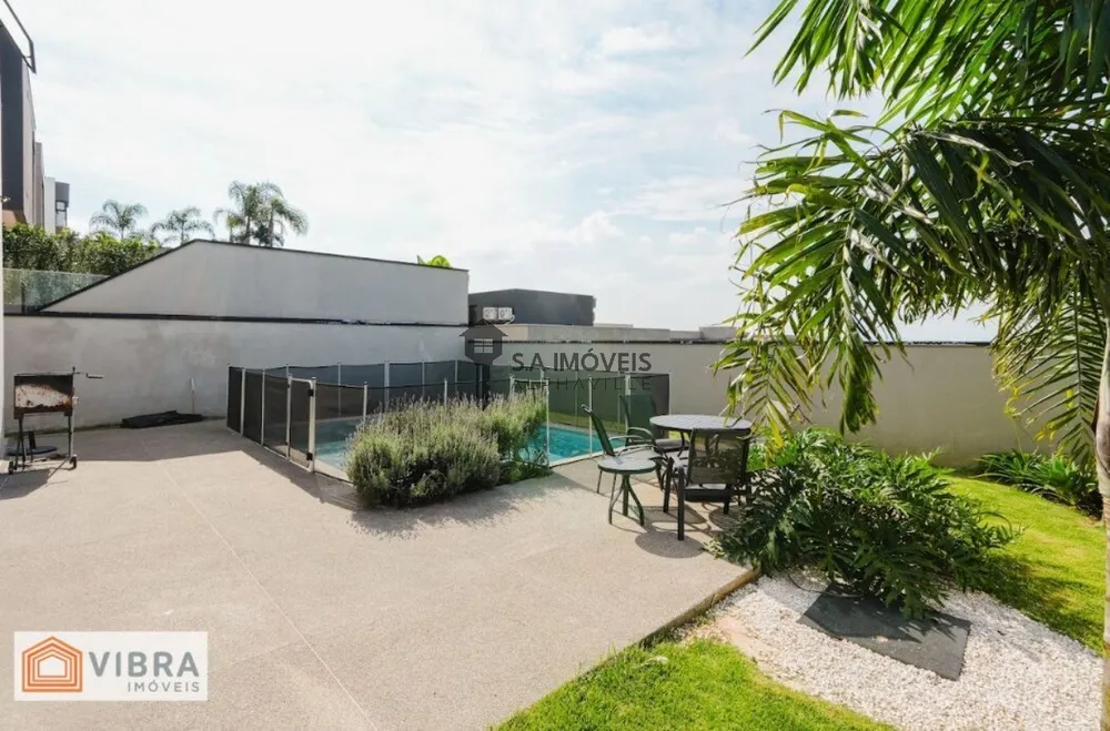 Casa, 4 quartos, 390 m² - Foto 1
