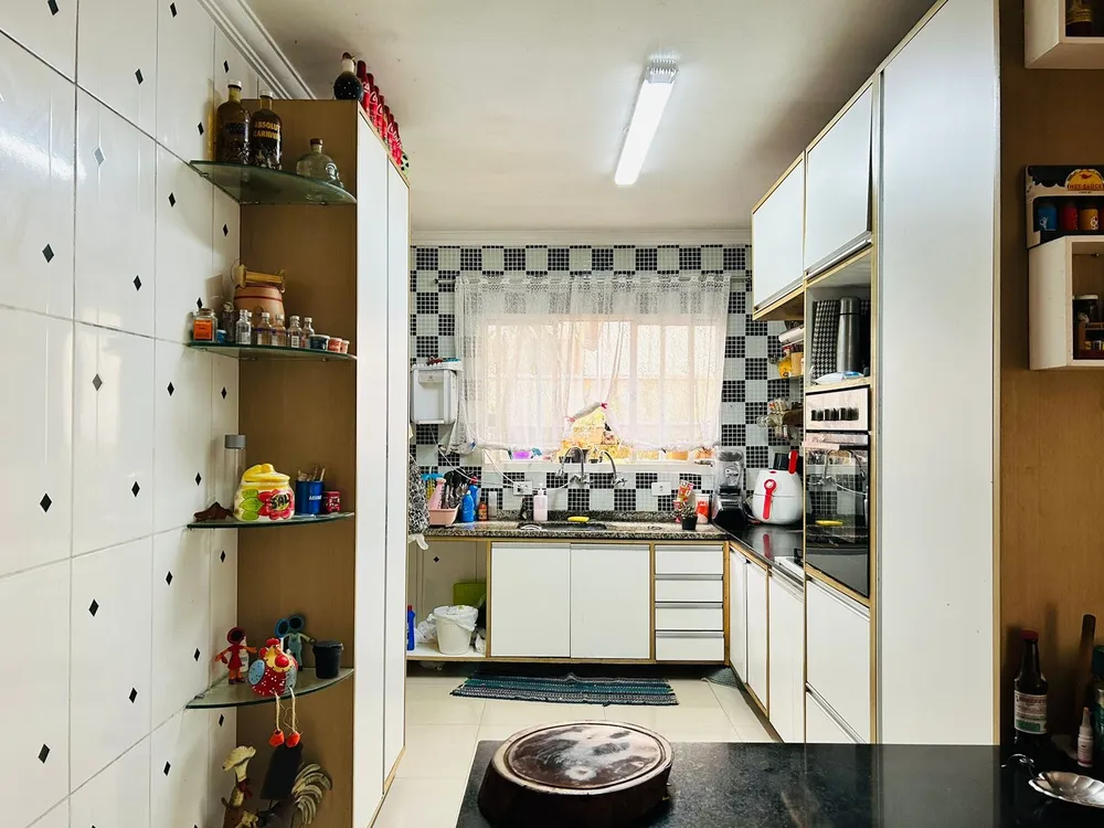Casa, 3 quartos, 290 m² - Foto 5