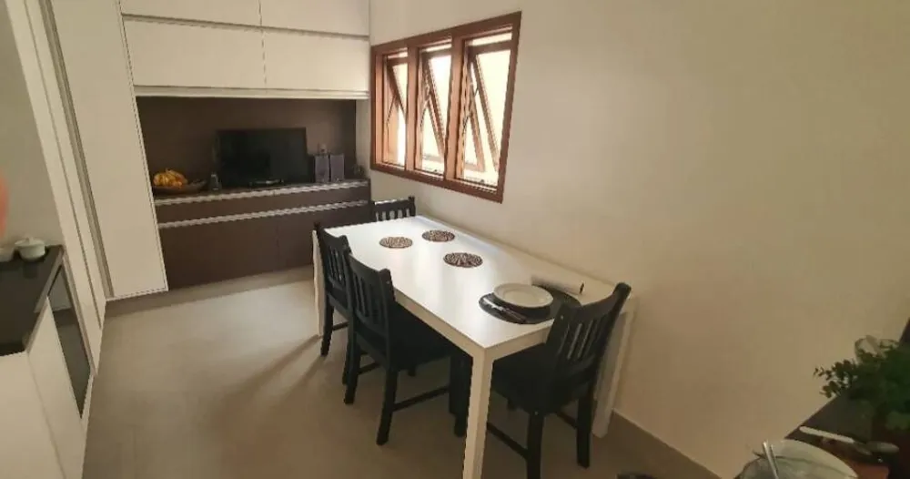 Casa, 3 quartos, 300 m² - Foto 13