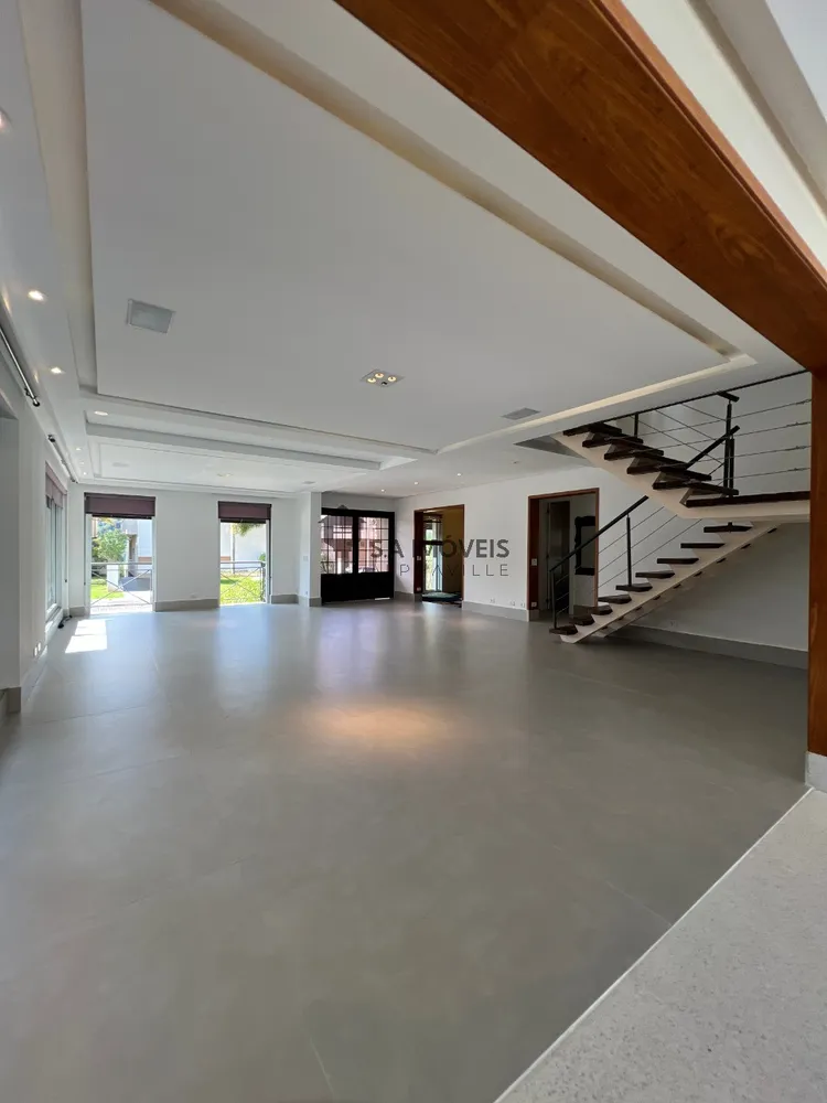 Casa, 3 quartos, 645 m² - Foto 2