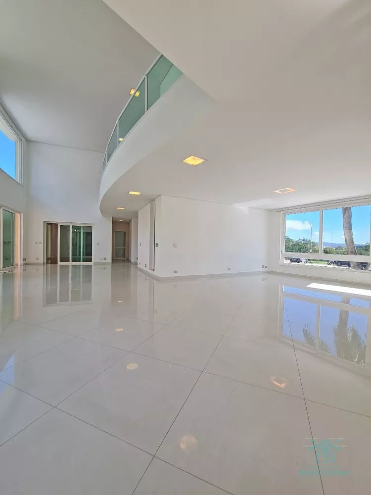 Casa à venda com 4 quartos, 780m² - Foto 3