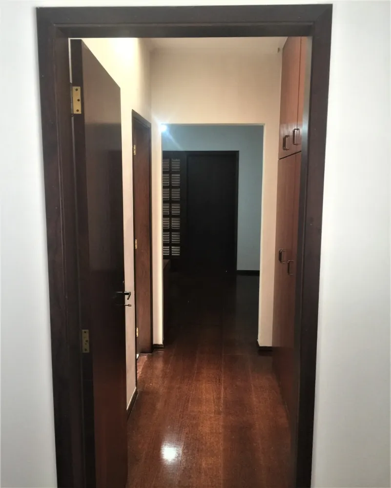 Casa, 3 quartos, 253 m² - Foto 8