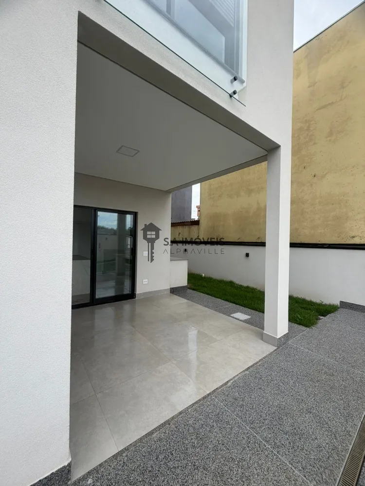 Casa, 4 quartos, 143 m² - Foto 3