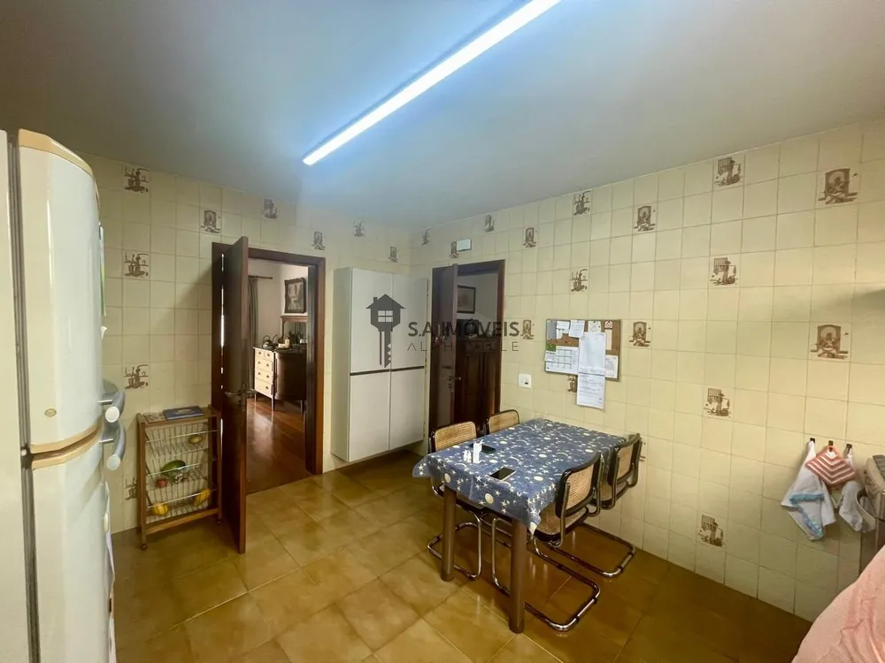 Casa, 4 quartos, 378 m² - Foto 2