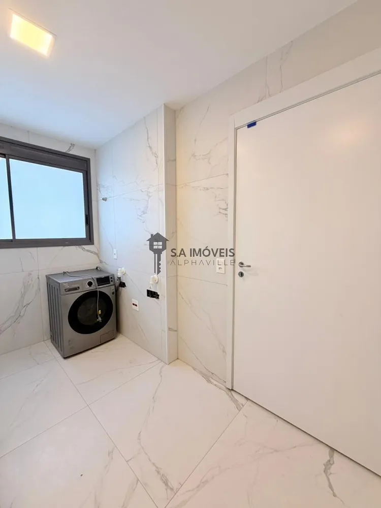 Apartamento, 3 quartos, 244 m² - Foto 1