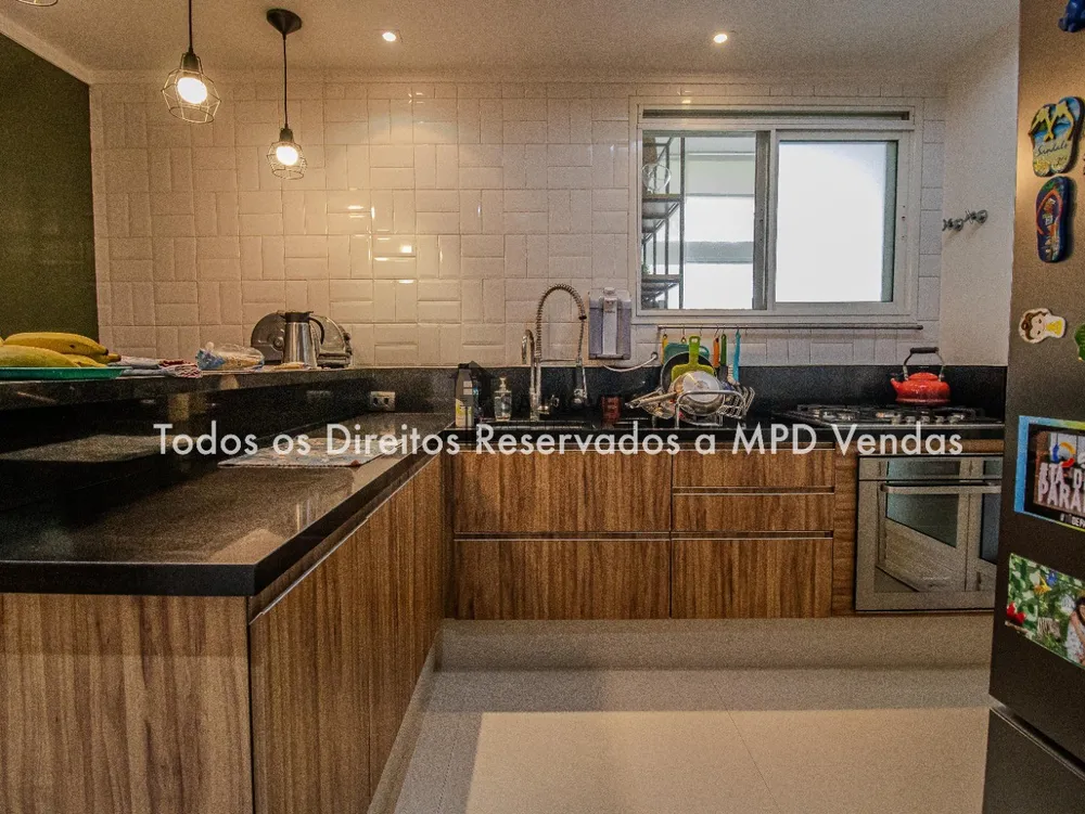 Apartamento, 4 quartos, 200 m² - Foto 1