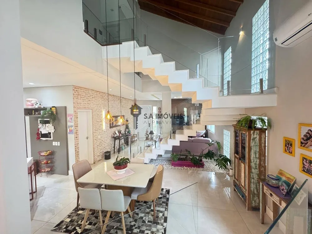 Casa, 4 quartos, 260 m² - Foto 4