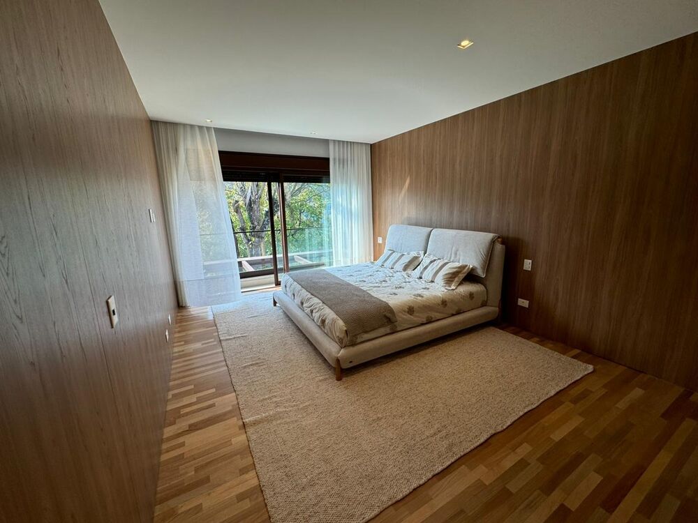 Casa, 4 quartos, 700 m² - Foto 1