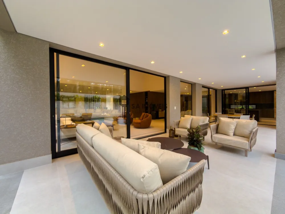 Casa, 4 quartos, 640 m² - Foto 1