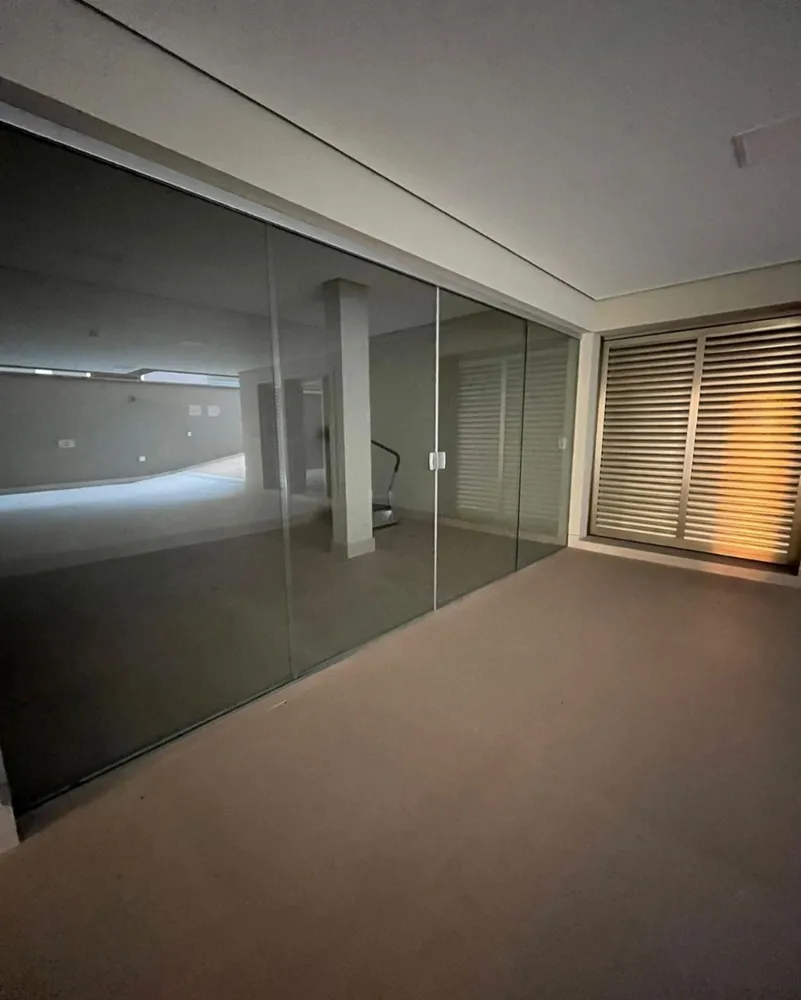Casa, 4 quartos, 575 m² - Foto 1