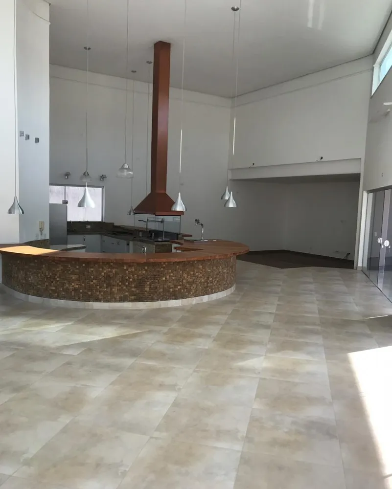 Casa, 5 quartos, 1150 m² - Foto 2