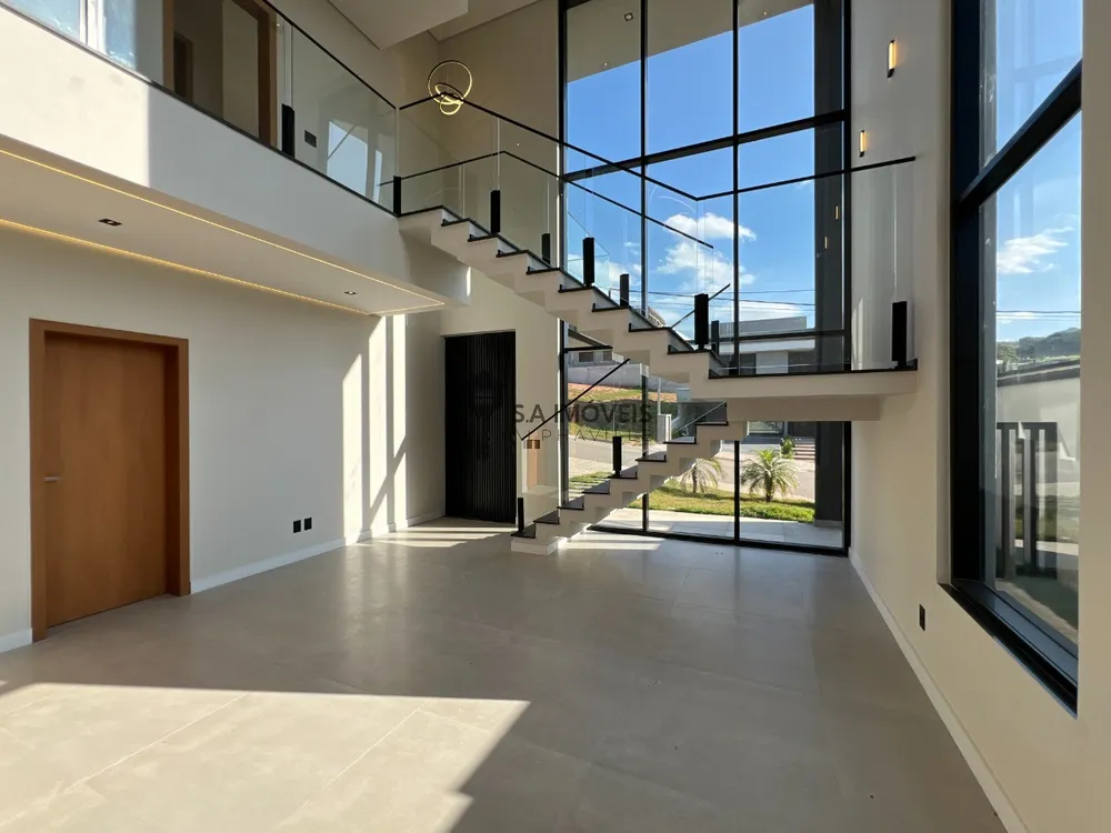 Casa, 3 quartos, 275 m² - Foto 1