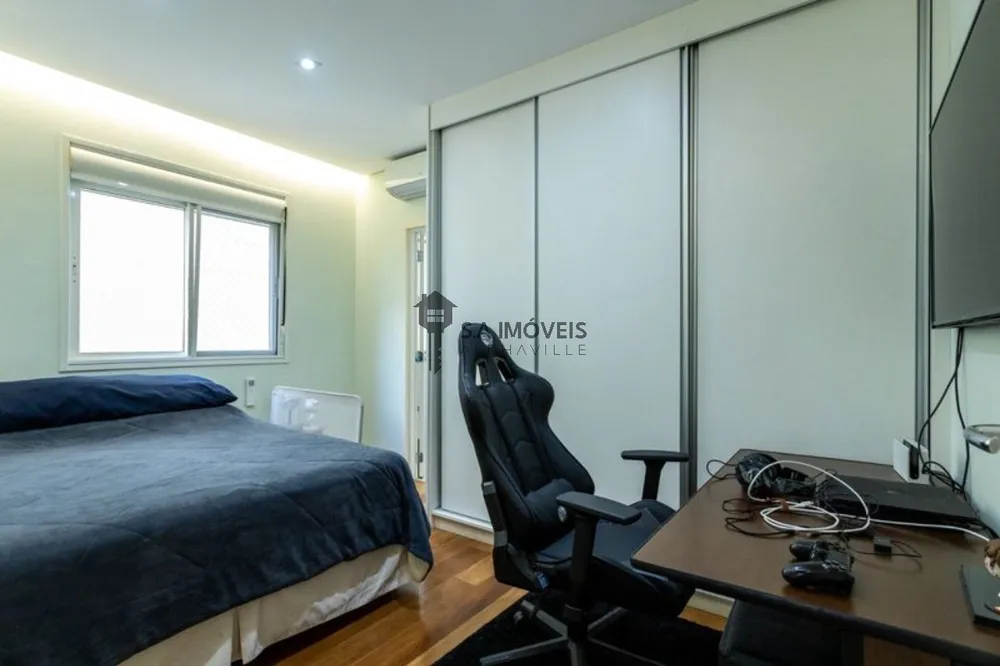 Apartamento, 3 quartos, 201 m² - Foto 1