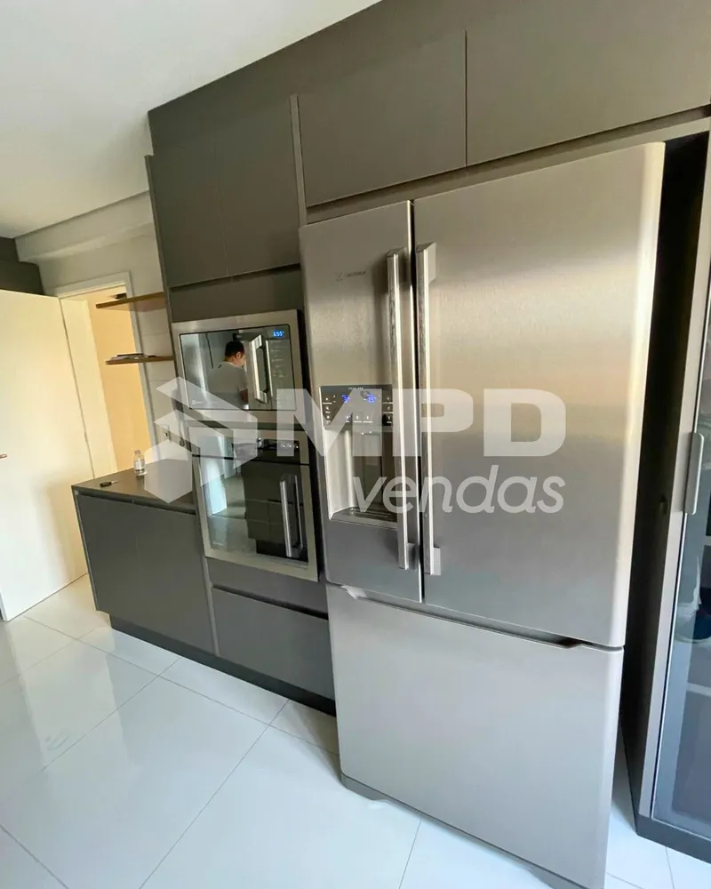 Apartamento, 3 quartos, 228 m² - Foto 4