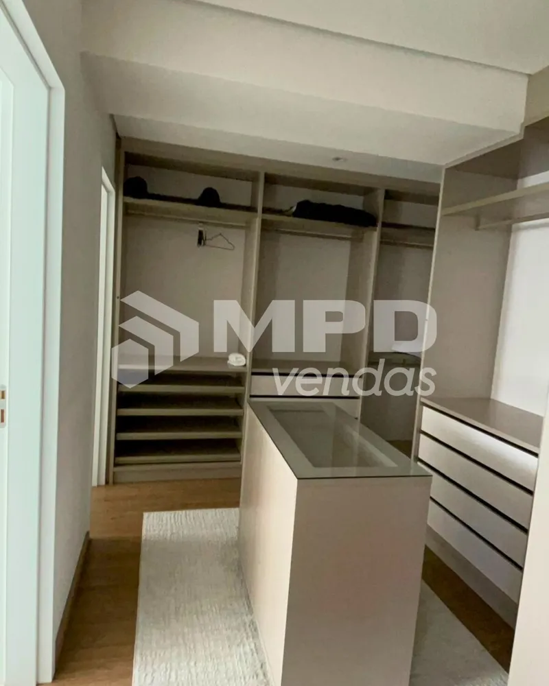 Apartamento, 3 quartos, 228 m² - Foto 9