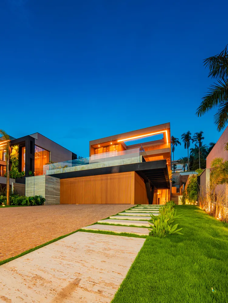Casa, 6 quartos, 1100 m² - Foto 1