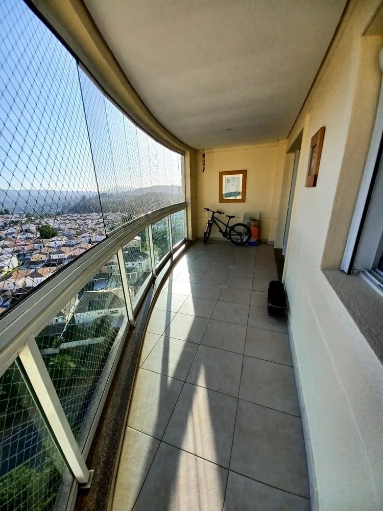 Apartamento, 3 quartos, 133 m² - Foto 2