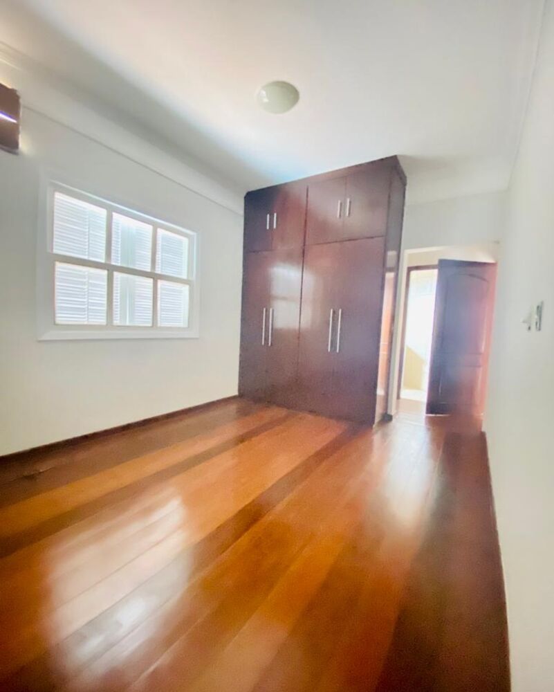 Casa, 4 quartos, 395 m² - Foto 2