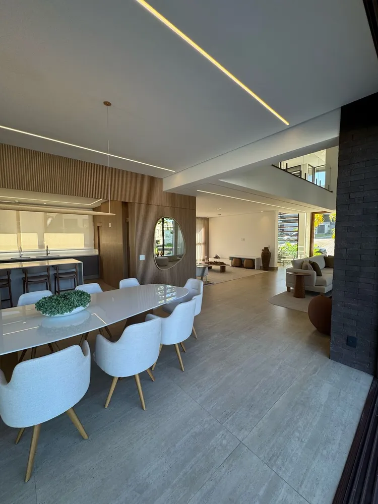 Casa, 4 quartos, 1010 m² - Foto 2