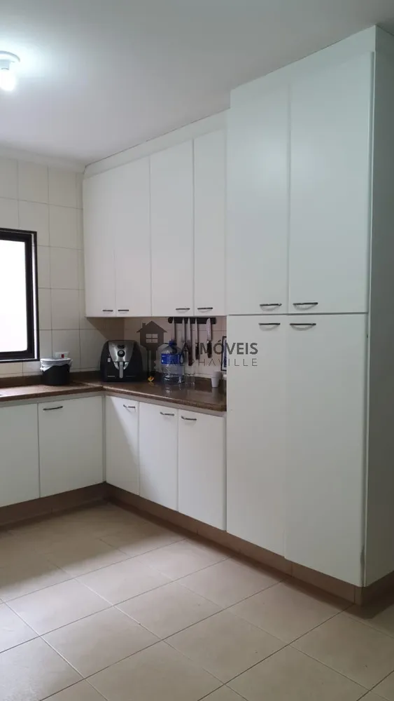 Casa, 4 quartos, 265 m² - Foto 2