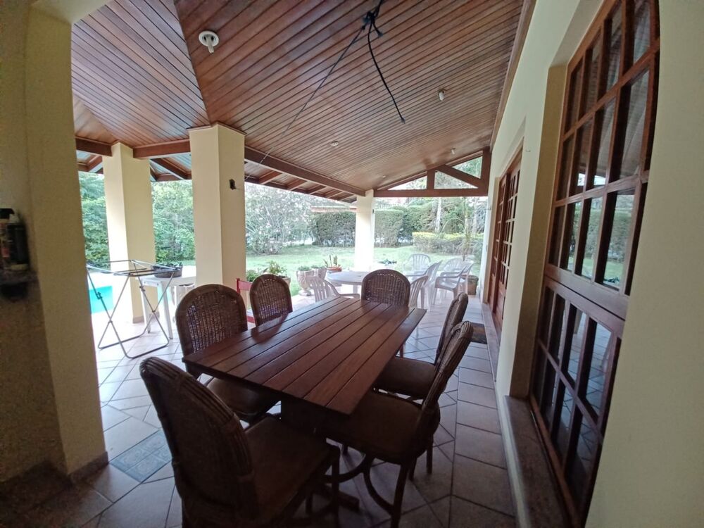 Casa à venda e aluguel com 4 quartos, 320m² - Foto 13