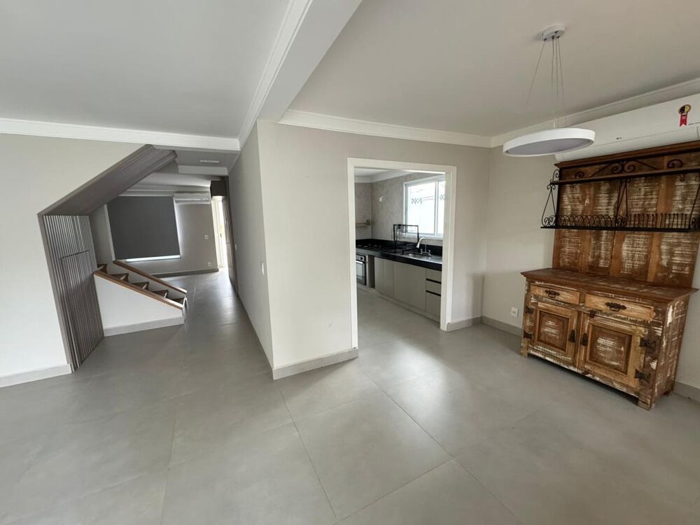 Casa, 3 quartos, 180 m² - Foto 4