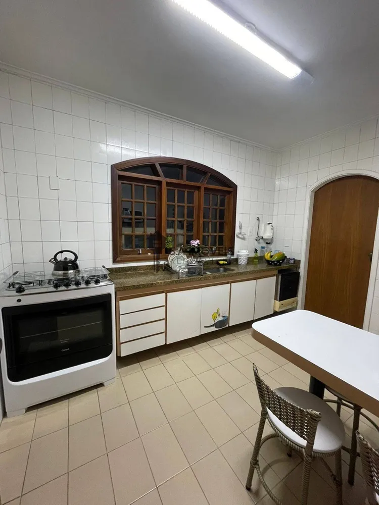 Casa, 3 quartos, 240 m² - Foto 5