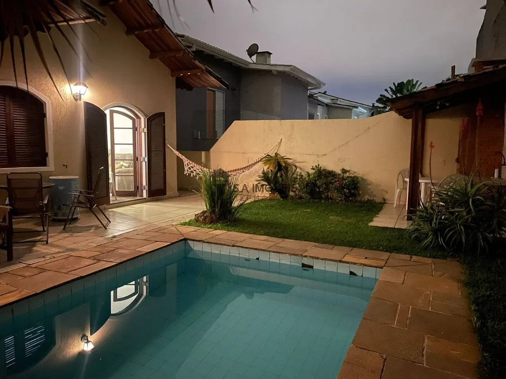 Casa, 3 quartos, 240 m² - Foto 3