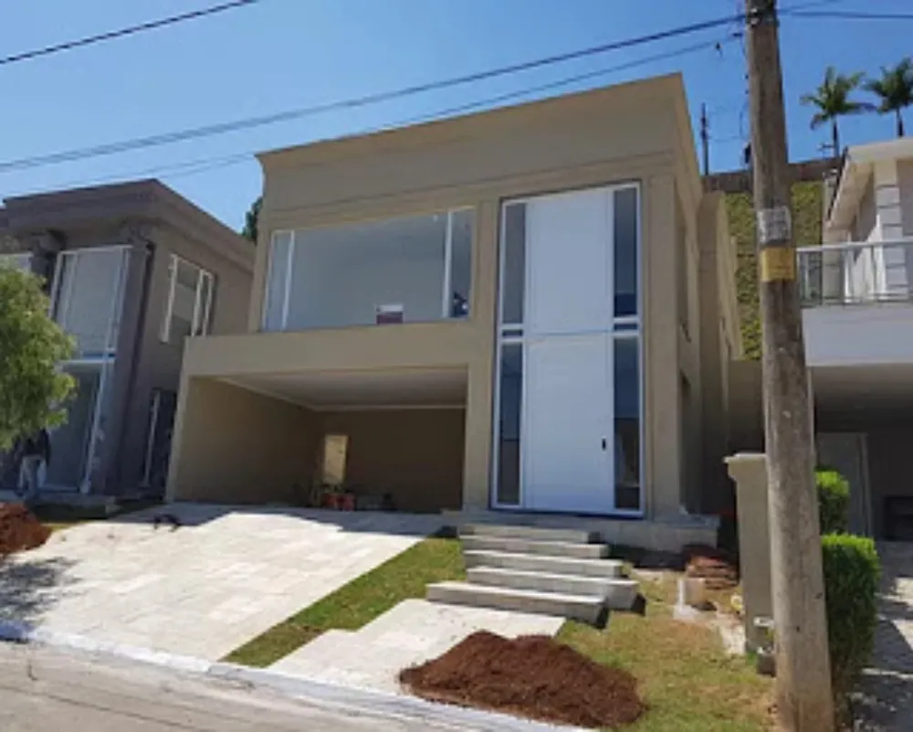 Casa, 3 quartos, 275 m² - Foto 1