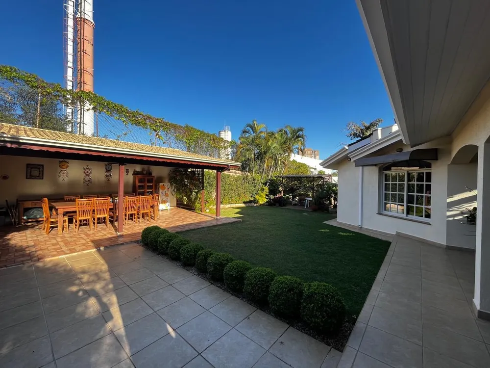 Casa, 3 quartos, 270 m² - Foto 2