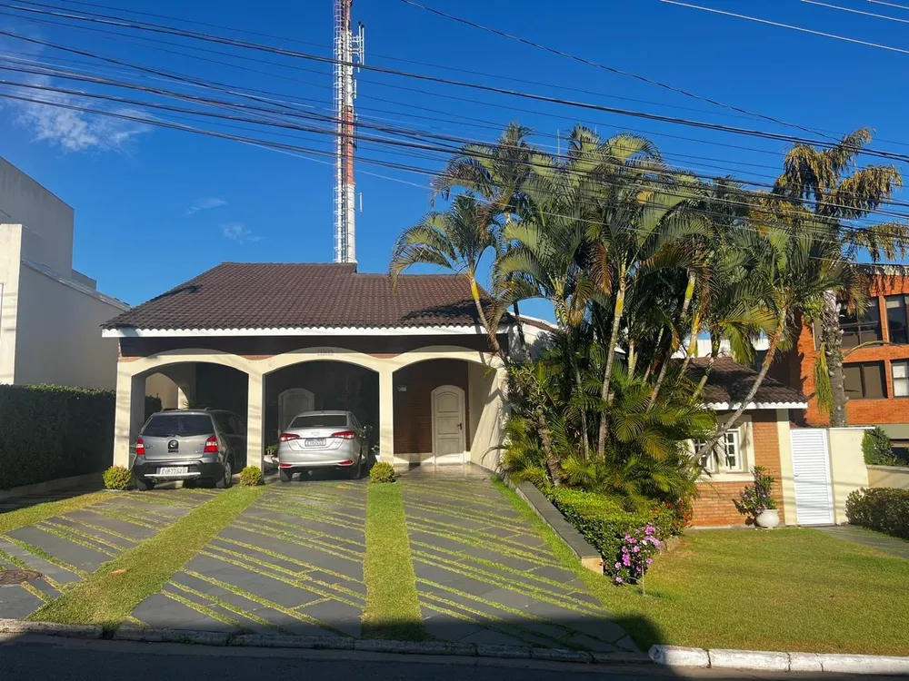 Casa, 3 quartos, 270 m² - Foto 1