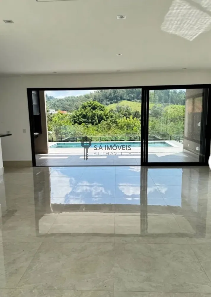 Casa, 4 quartos, 306 m² - Foto 1