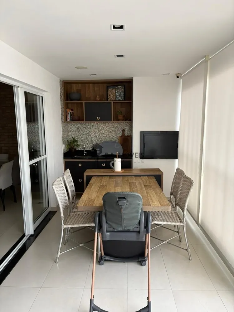Apartamento, 3 quartos, 132 m² - Foto 2