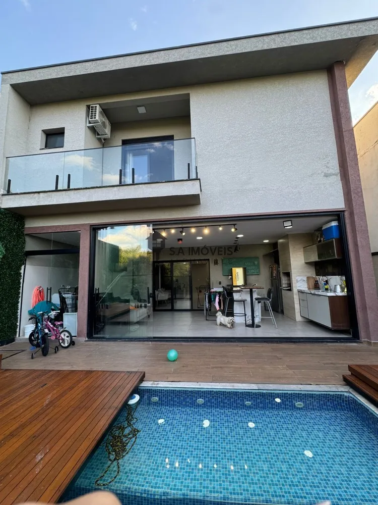 Casa, 3 quartos, 270 m² - Foto 4