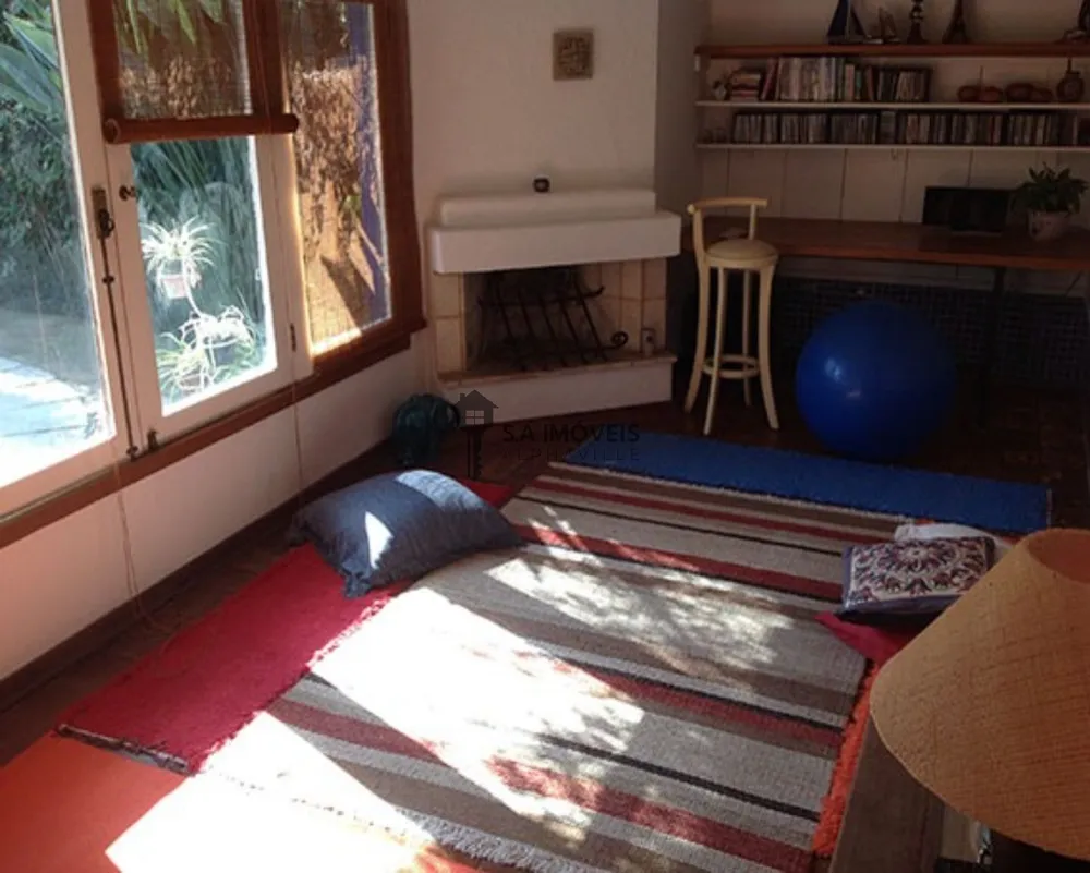 Casa, 3 quartos, 244 m² - Foto 2