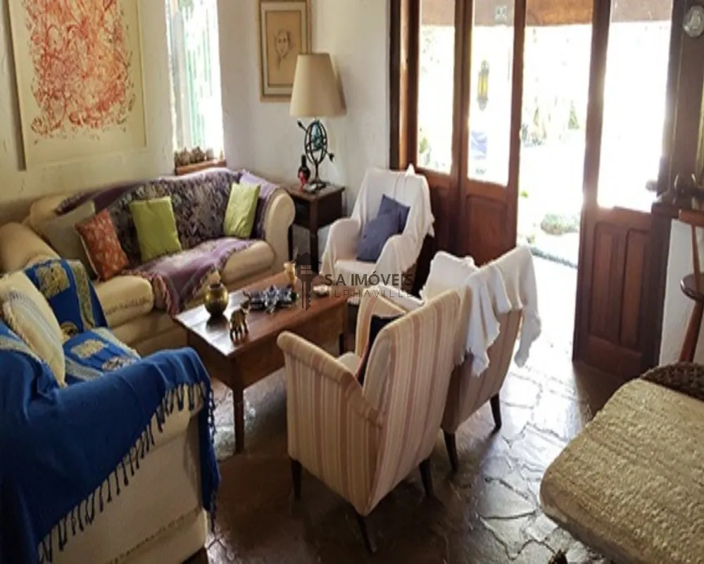 Casa, 3 quartos, 244 m² - Foto 1