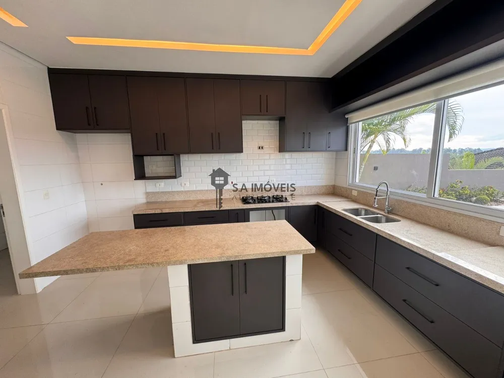 Casa, 4 quartos, 309 m² - Foto 1