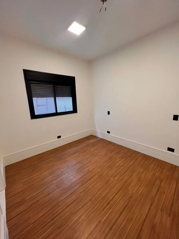 Casa, 4 quartos, 200 m² - Foto 1
