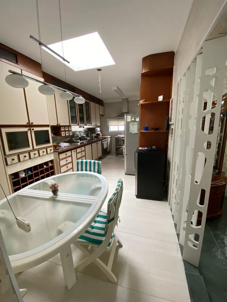 Casa, 4 quartos, 350 m² - Foto 9