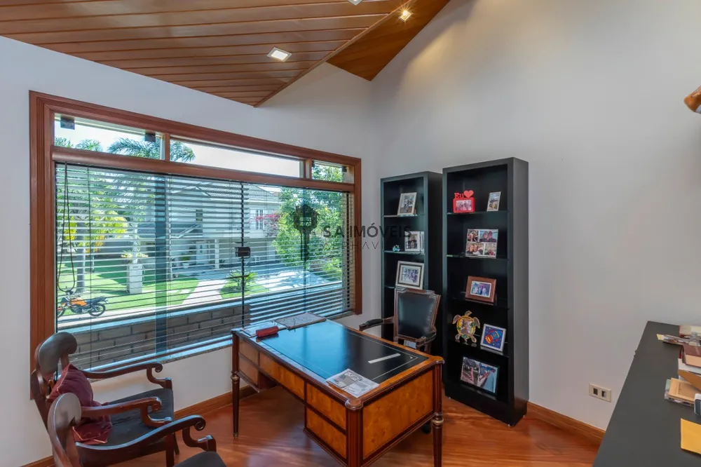 Casa, 4 quartos, 900 m² - Foto 1