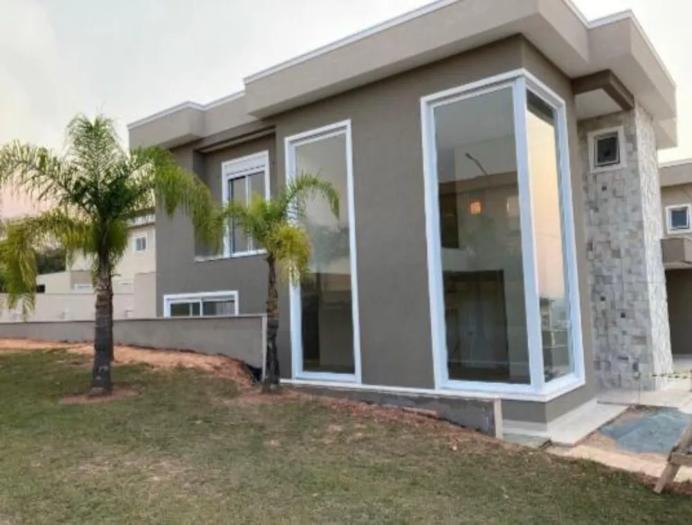 Casa, 4 quartos, 309 m² - Foto 2