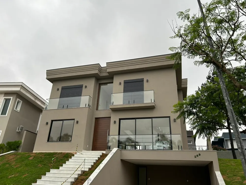 Casa, 4 quartos, 309 m² - Foto 1