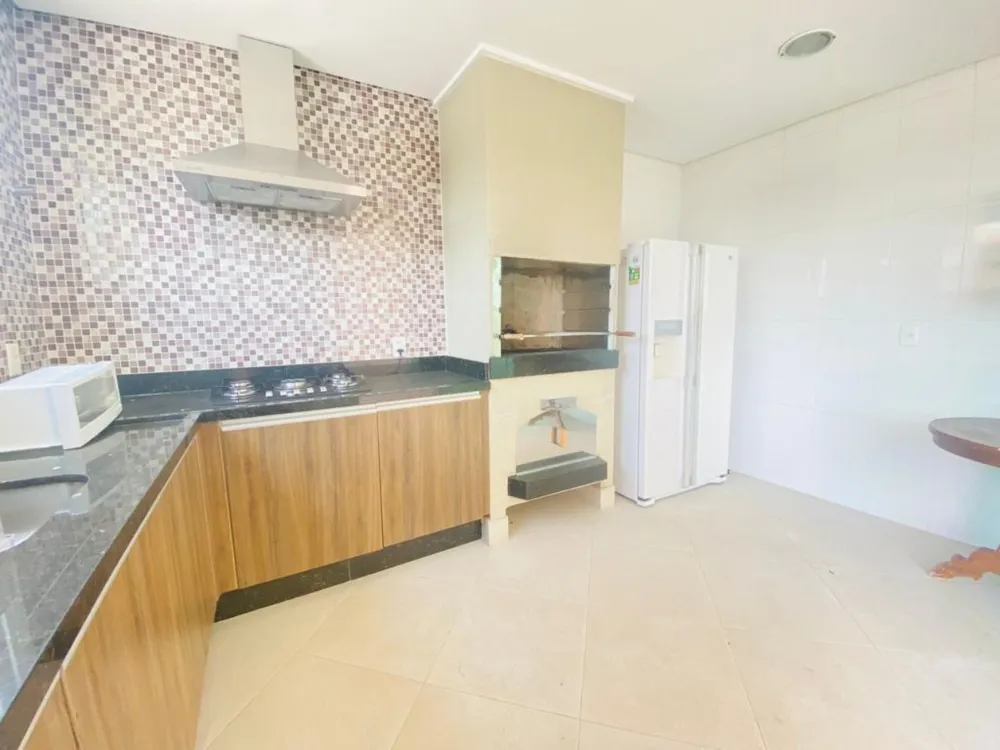 Casa, 4 quartos, 553 m² - Foto 1