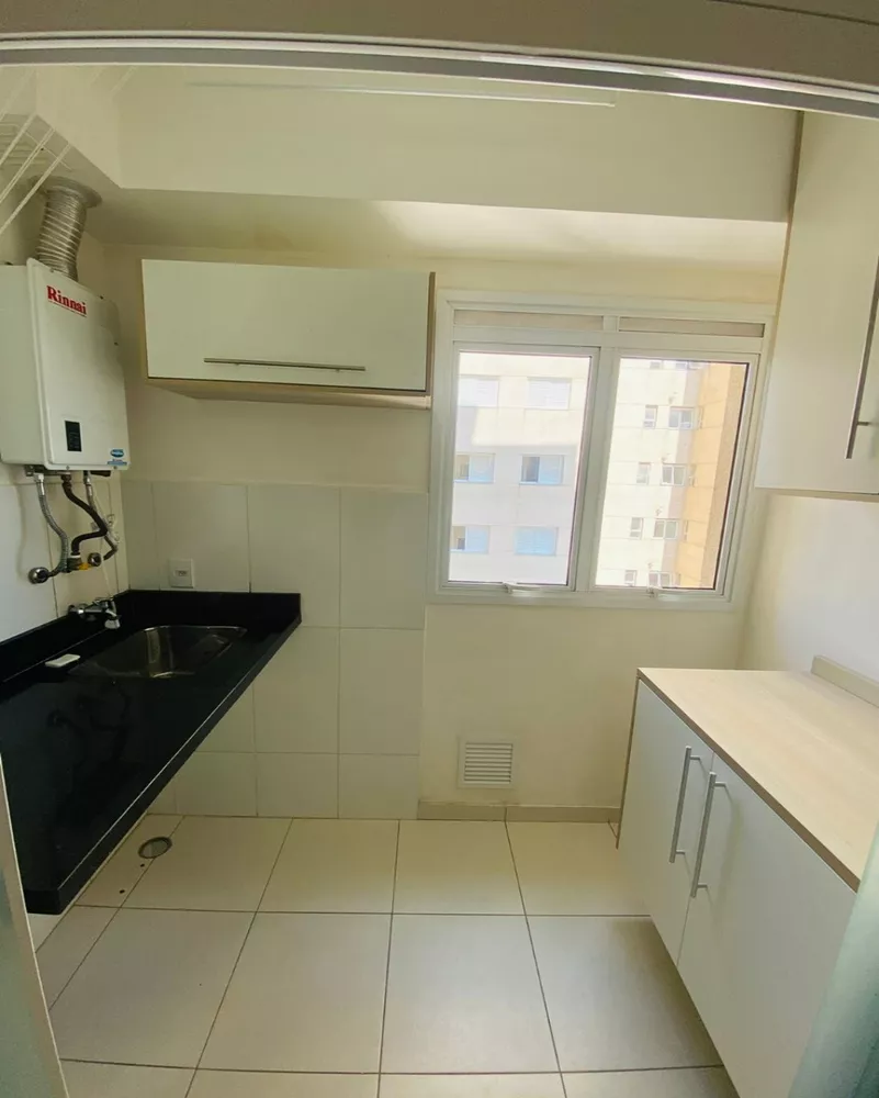 Apartamento à venda com 2 quartos, 84m² - Foto 2