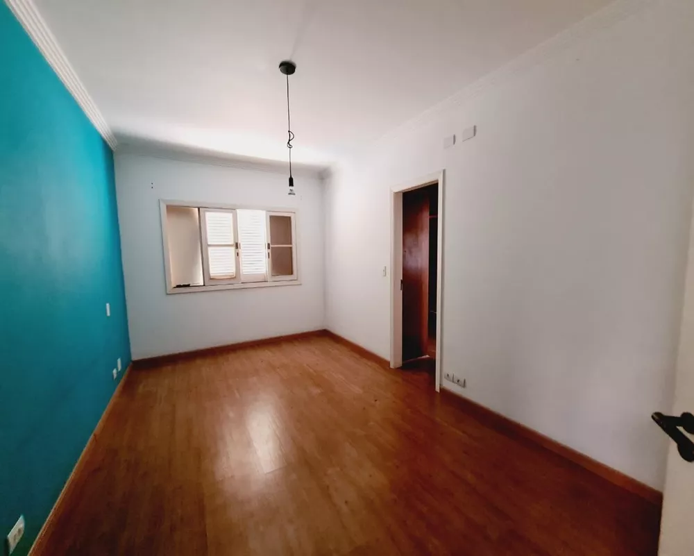 Casa à venda com 4 quartos, 340m² - Foto 3