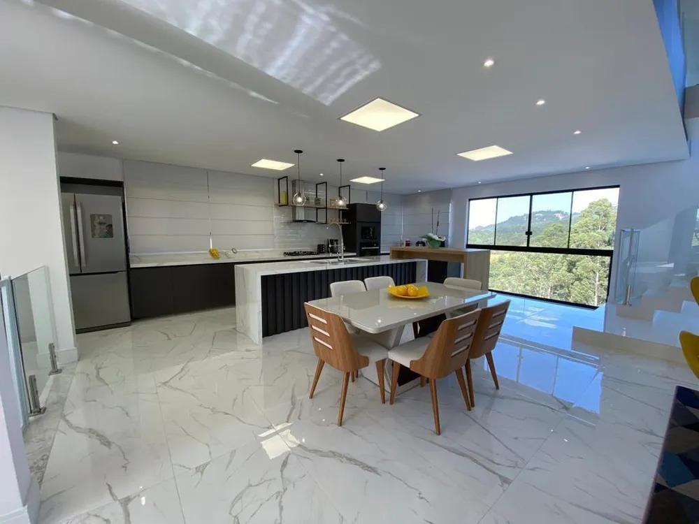Casa, 3 quartos, 435 m² - Foto 3