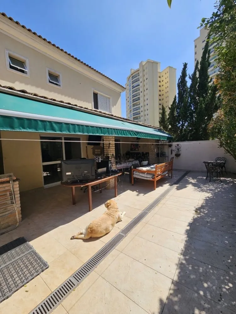 Casa, 4 quartos, 234 m² - Foto 1